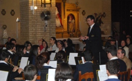 Concierto de La Oliva Juvenil en la Parroquia Santa María de la Oliva en Salteras